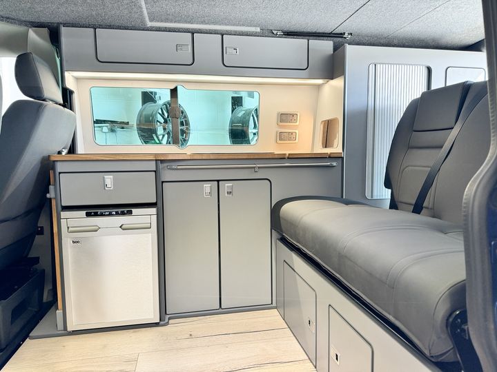 VW T5/6 Deluxe Kitchen