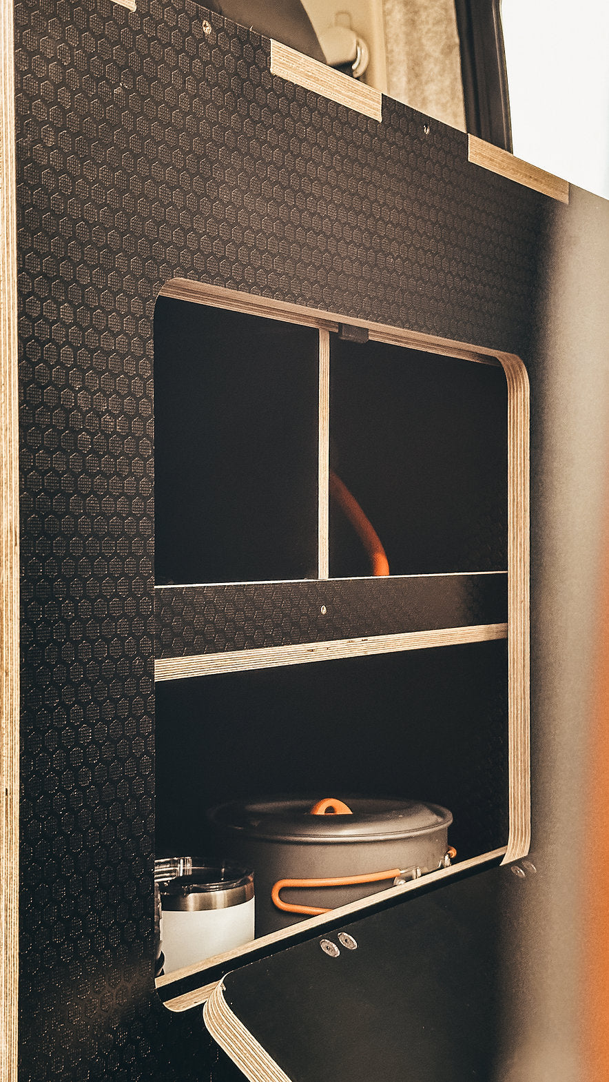THE PLY GUYS Bruich Mhor Kitchen Pod