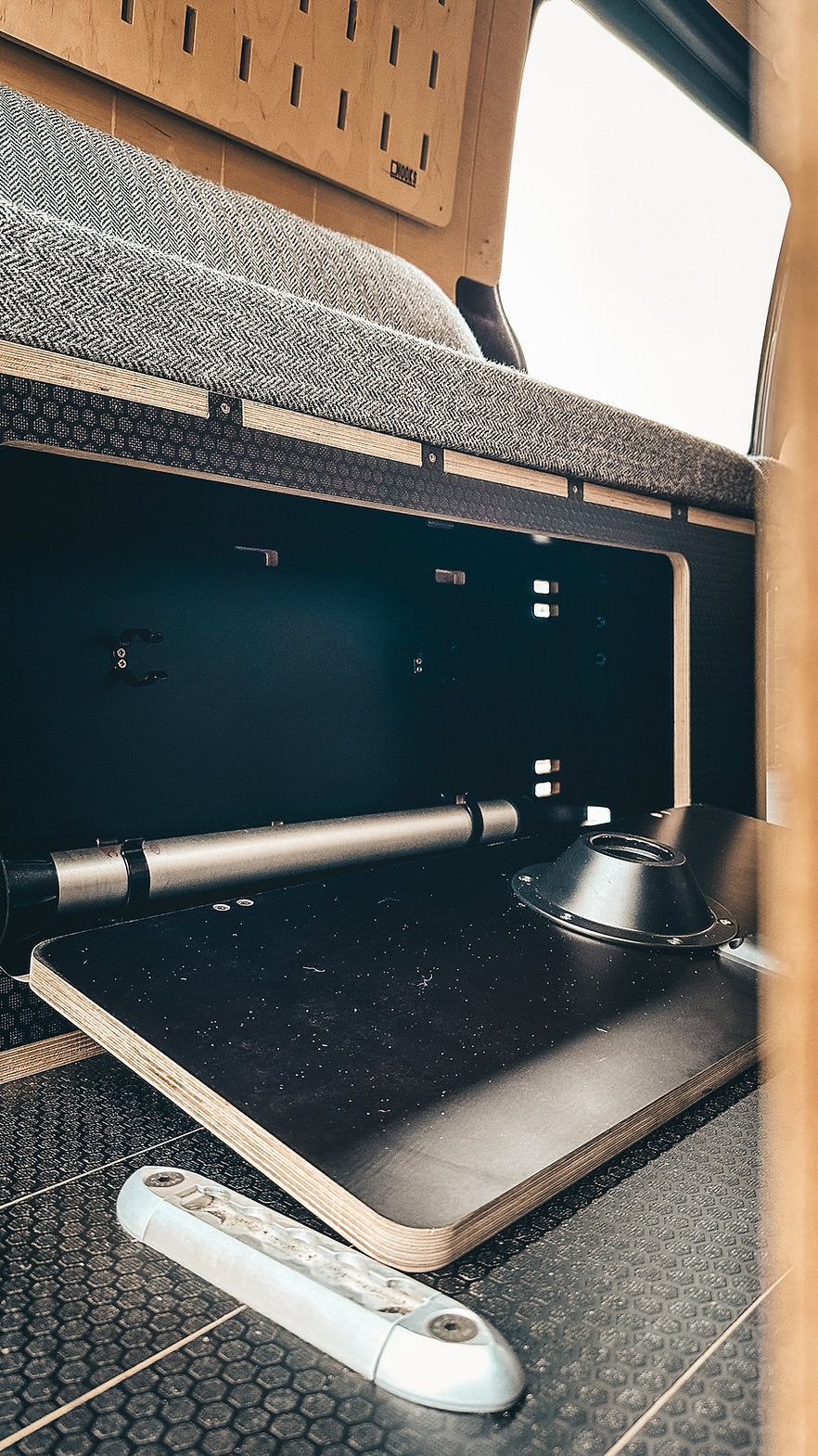 THE PLY GUYS CLACHAN WHEEL ARCH STORAGE UNIT