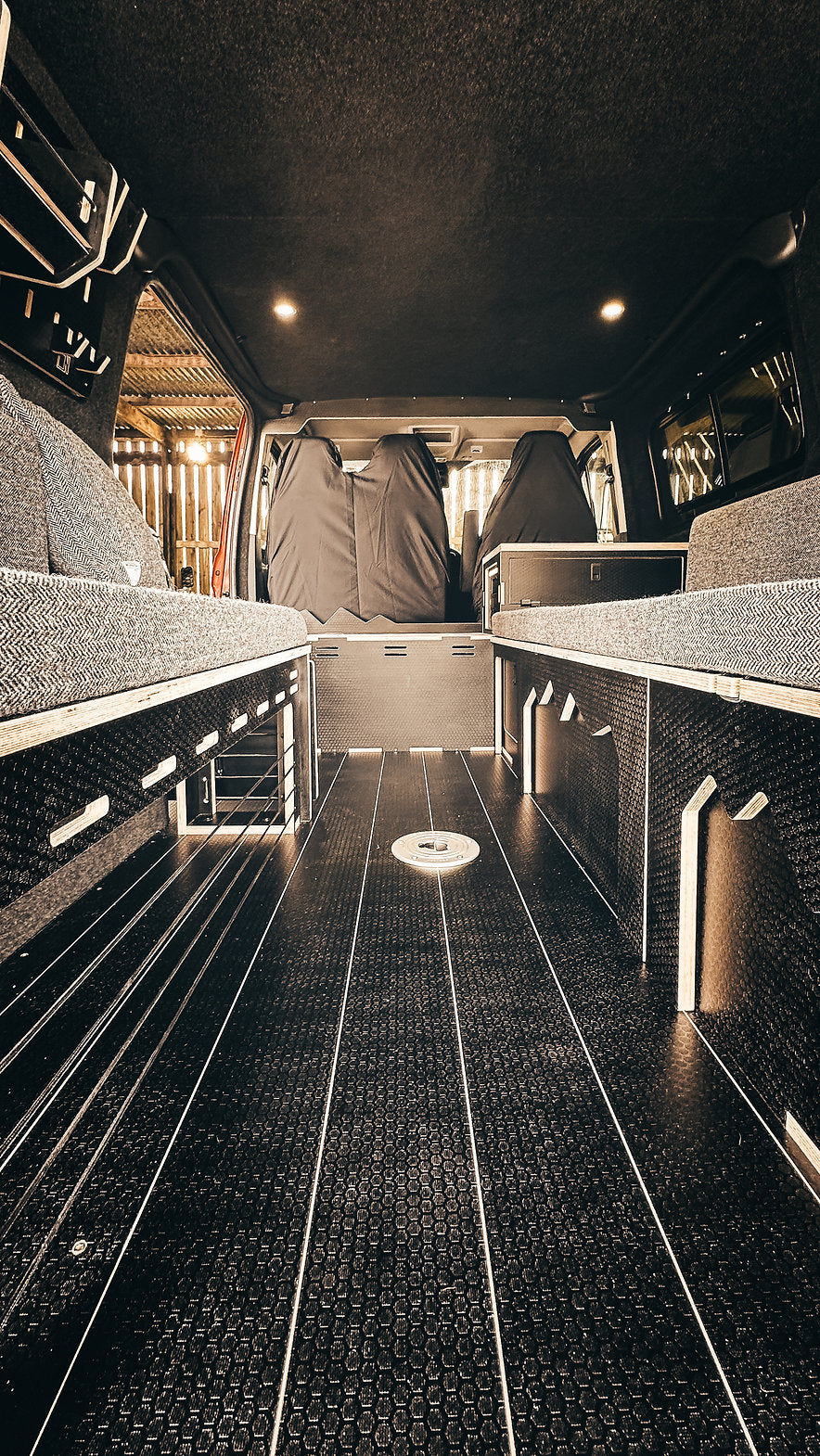 THE PLY GUYS CLACHAN SORCHA: WHEEL ARCH STORAGE UNIT