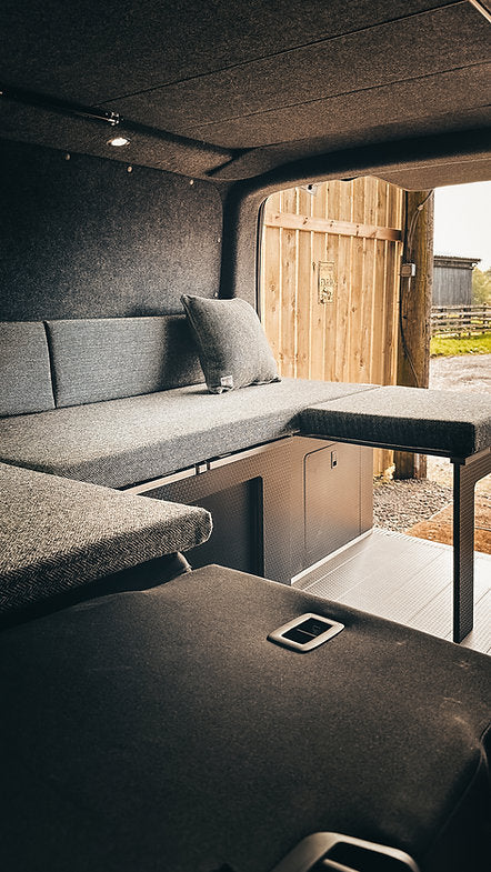SCHIEHALLION: Bed built with storage at the forefront