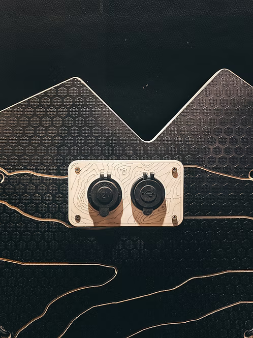 12V AUX PANELS