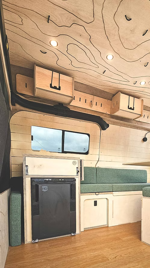 NOOKS Dookit 'Mhor' Van Wall Storage